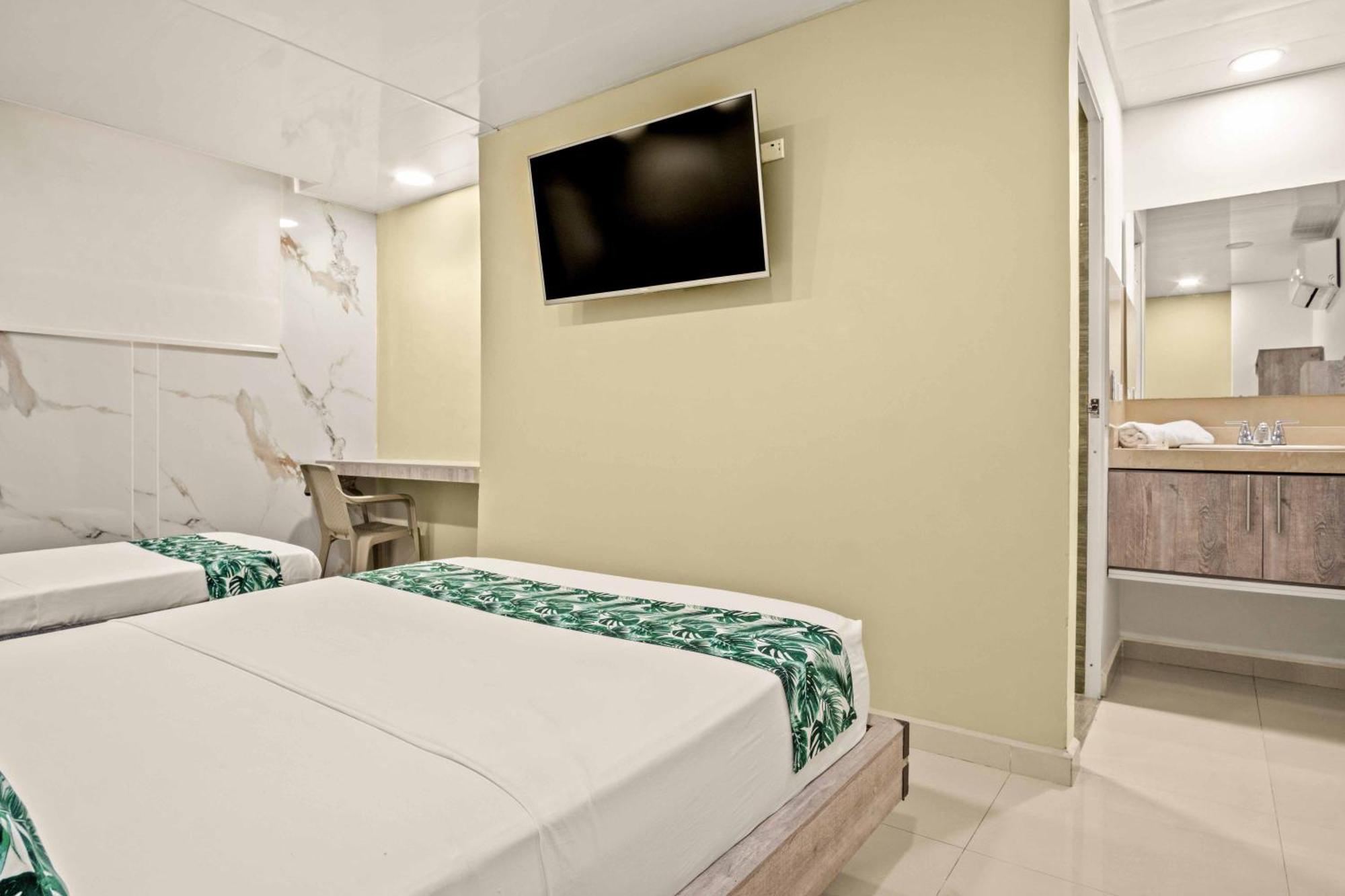 Hotel Eco Suite Кали Екстериор снимка