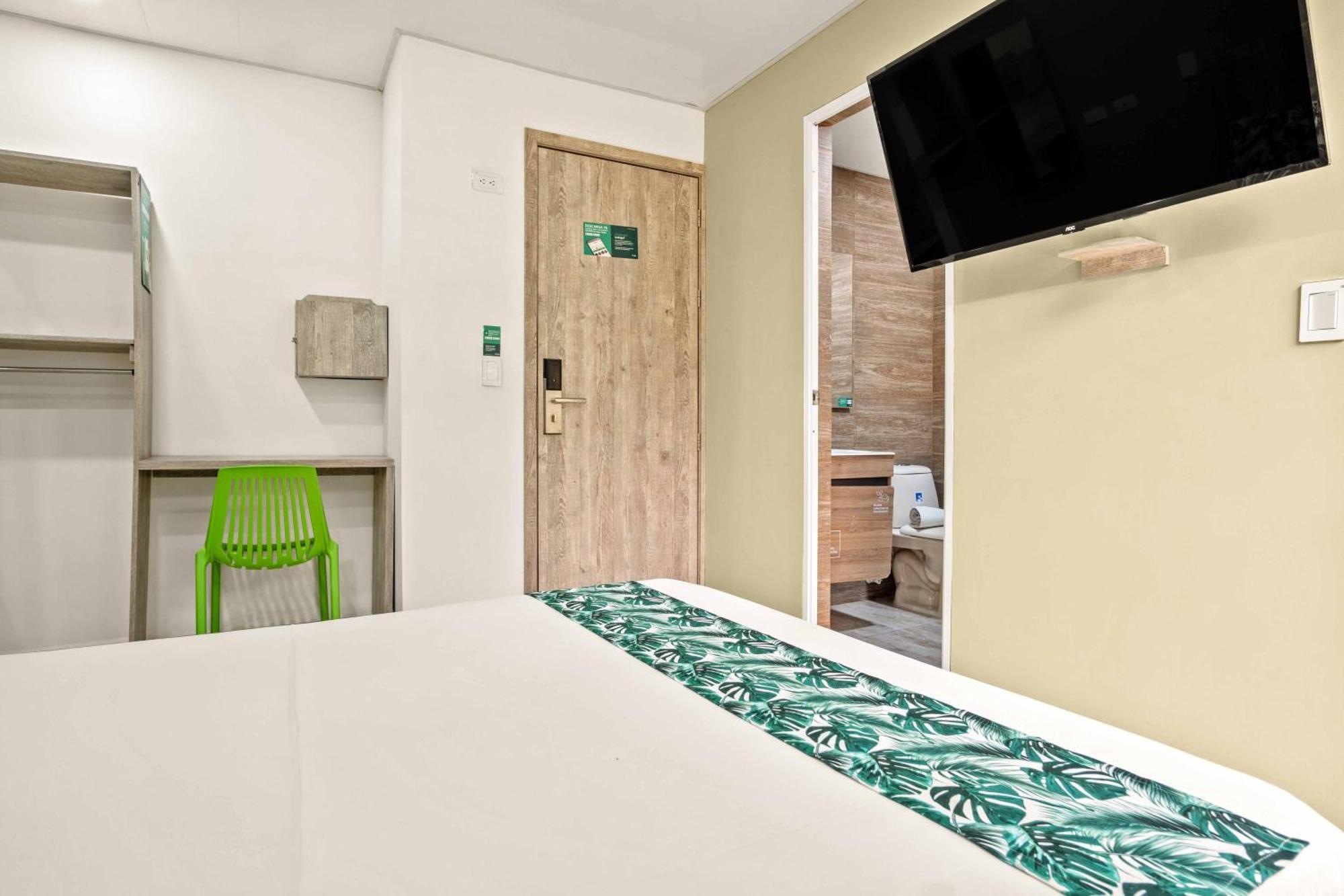 Hotel Eco Suite Кали Екстериор снимка
